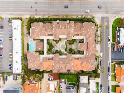 5142 Warner 305 , Huntington Beach, CA