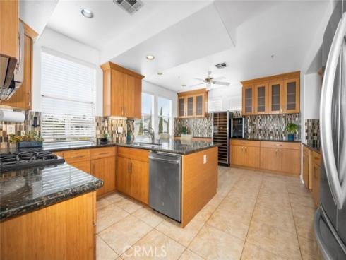 5142 Warner 305 , Huntington Beach, CA