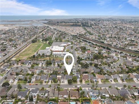 17361 Chapparal Lane, Huntington Beach, CA