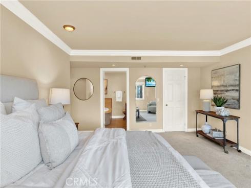 2872 Coast CI205 Circle, Huntington Beach, CA