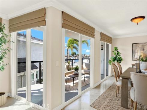 2872 Coast CI205 Circle, Huntington Beach, CA