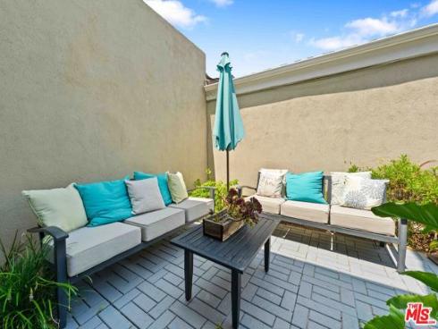 7016 Little Harbor Drive, Huntington Beach, CA