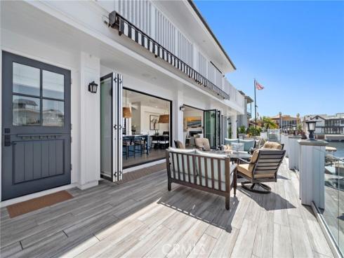 4021 Ondine Circle, Huntington Beach, CA