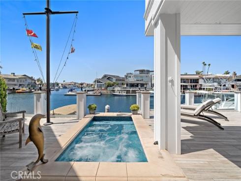 4021 Ondine Circle, Huntington Beach, CA