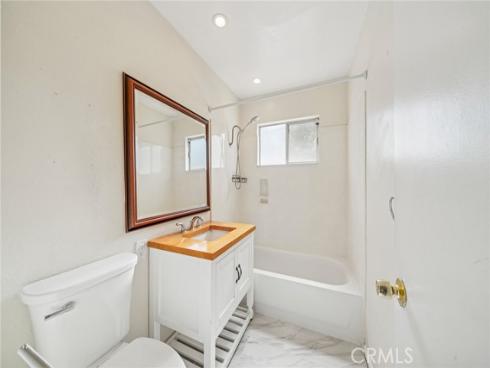 5931 Frontier Circle, Huntington Beach, CA