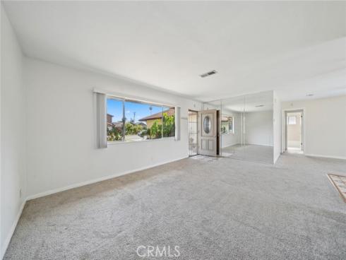 5931 Frontier Circle, Huntington Beach, CA