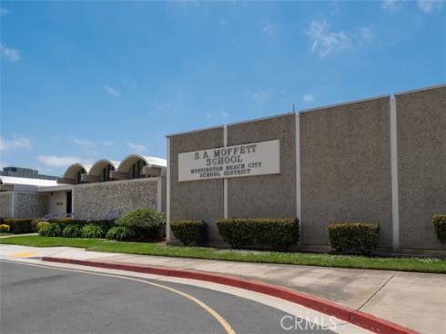 20121 Swansea Lane, Huntington Beach, CA