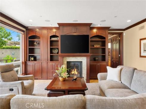 18912 Rockinghorse Lane, Huntington Beach, CA