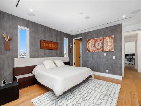 620 Huntington Street, Huntington Beach, CA