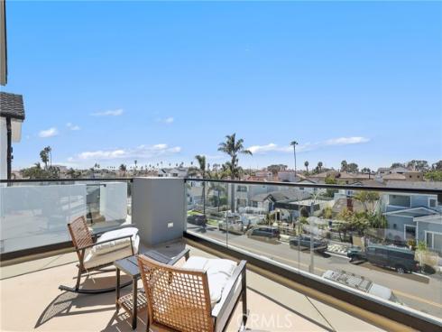 620 Huntington Street, Huntington Beach, CA