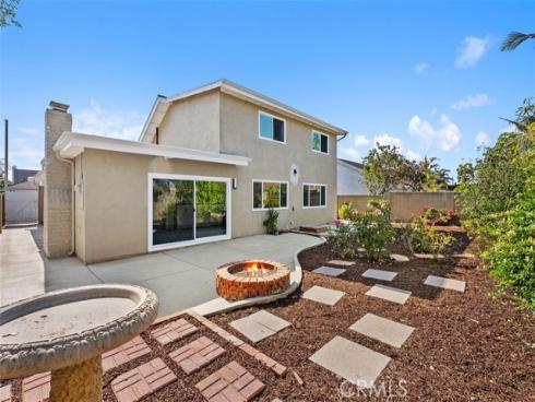 21692 Seaside Lane, Huntington Beach, CA