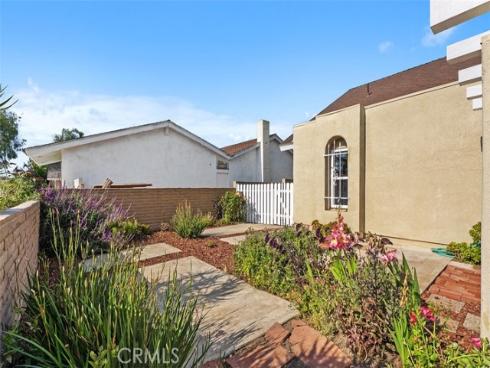 21692 Seaside Lane, Huntington Beach, CA