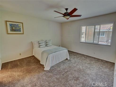 7825 Seaglen Drive, Huntington Beach, CA