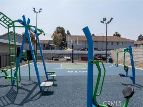 19847 Coventry Lane, Huntington Beach, CA