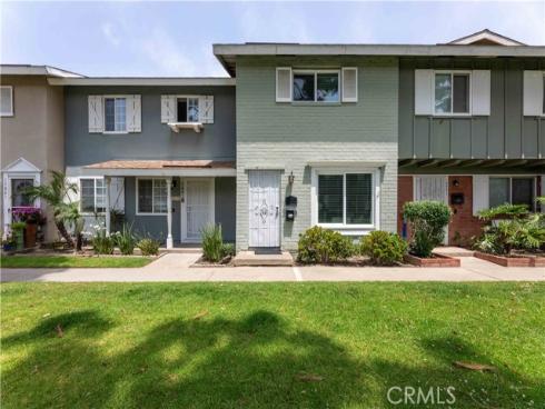 19847 Coventry Lane, Huntington Beach, CA
