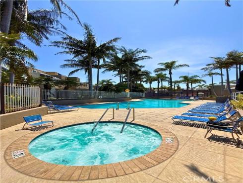 16061 Surprise Lane, Huntington Beach, CA