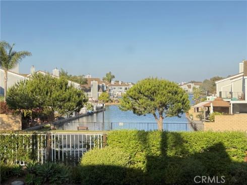 16061 Surprise Lane, Huntington Beach, CA