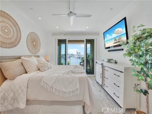 16291 Countess 114 Drive, Huntington Beach, CA