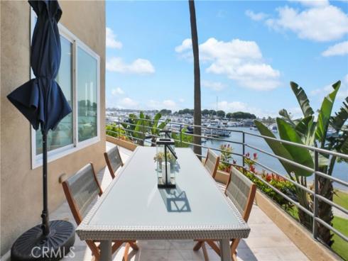 16291 Countess 114 Drive, Huntington Beach, CA