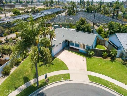10402 Oronsay Circle, Huntington Beach, CA