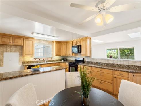 10402 Oronsay Circle, Huntington Beach, CA