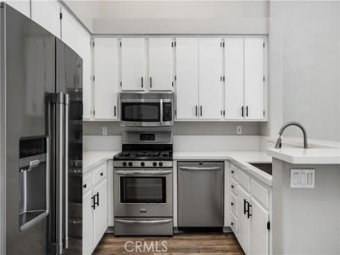 8308 Atlanta 101 Avenue, Huntington Beach, CA