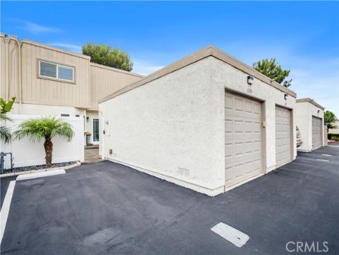 16703 Castaway Lane, Huntington Beach, CA