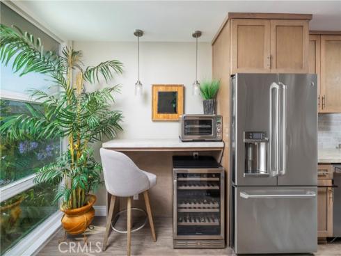 16520 Harbour 6 Lane, Huntington Beach, CA