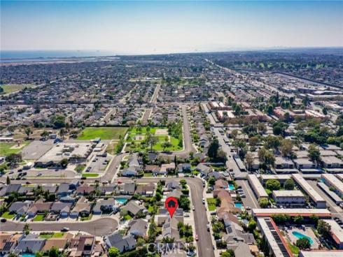 6772 Rook Drive, Huntington Beach, CA