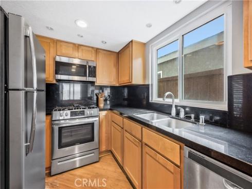 706 Oceanhill Drive, Huntington Beach, CA