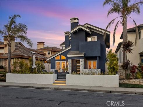 1916 Pine Street, Huntington Beach, CA