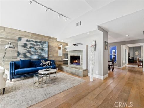 1916 Pine Street, Huntington Beach, CA