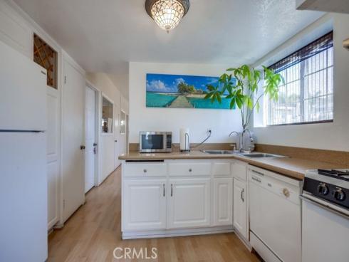 321 5th Street, Huntington Beach, CA