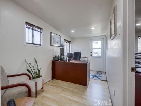 321 5th Street, Huntington Beach, CA