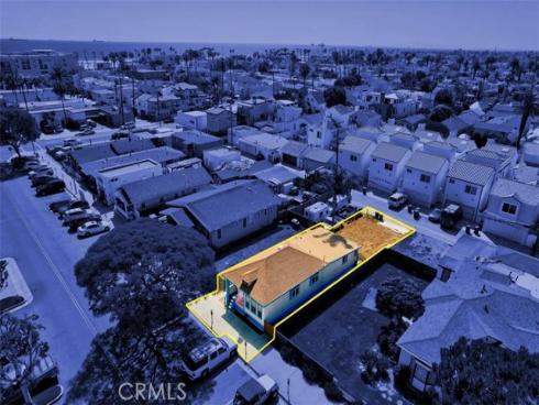 321 5th Street, Huntington Beach, CA