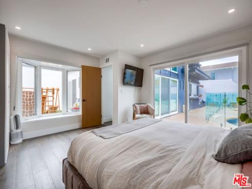 20281 Bancroft Circle, Huntington Beach, CA