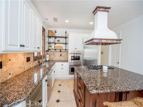 316  6th   Street, Huntington Beach, CA