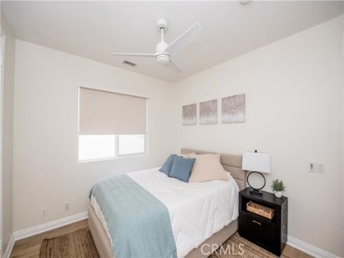 316  6th   Street, Huntington Beach, CA