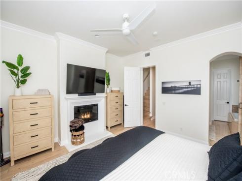 316  6th   Street, Huntington Beach, CA