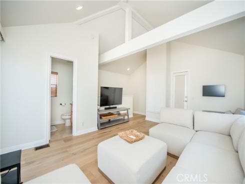 316  6th   Street, Huntington Beach, CA