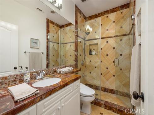 19084 Redford Lane, Huntington Beach, CA