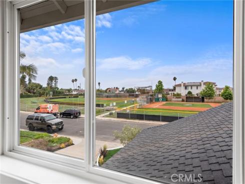 10132 Cynthia Drive, Huntington Beach, CA