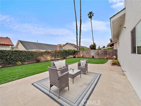 10132 Cynthia Drive, Huntington Beach, CA