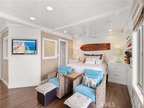 711 Pacific Coast 109 , Huntington Beach, CA