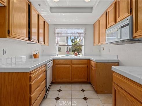 19025 Windridge Lane, Huntington Beach, CA