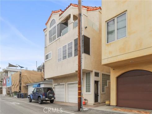 16778  Bayview  B  Drive, Huntington Beach, CA