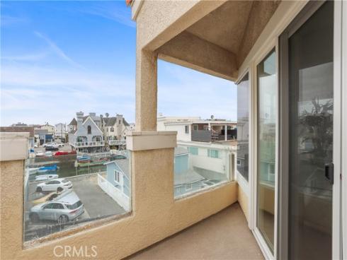 16778  Bayview  B  Drive, Huntington Beach, CA