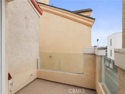 16778  Bayview  B  Drive, Huntington Beach, CA