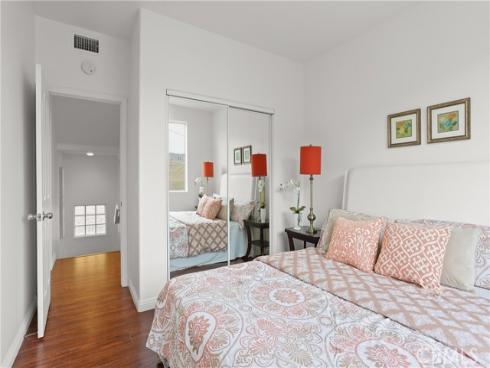 16778  Bayview  B  Drive, Huntington Beach, CA