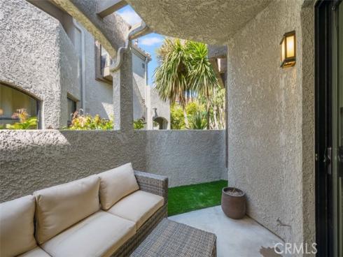 4822  Tiara  104  Drive, Huntington Beach, CA